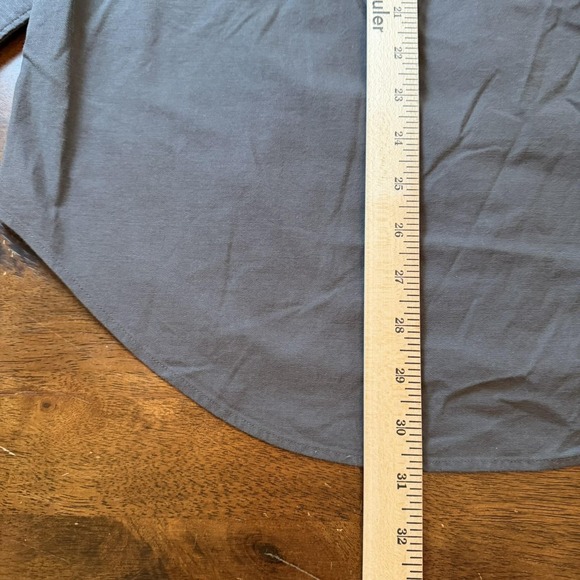 Quince Shirt Mens Medium Gray Solid Long Sleeve Button Up Stretch Casual Work - Picture 8 of 9